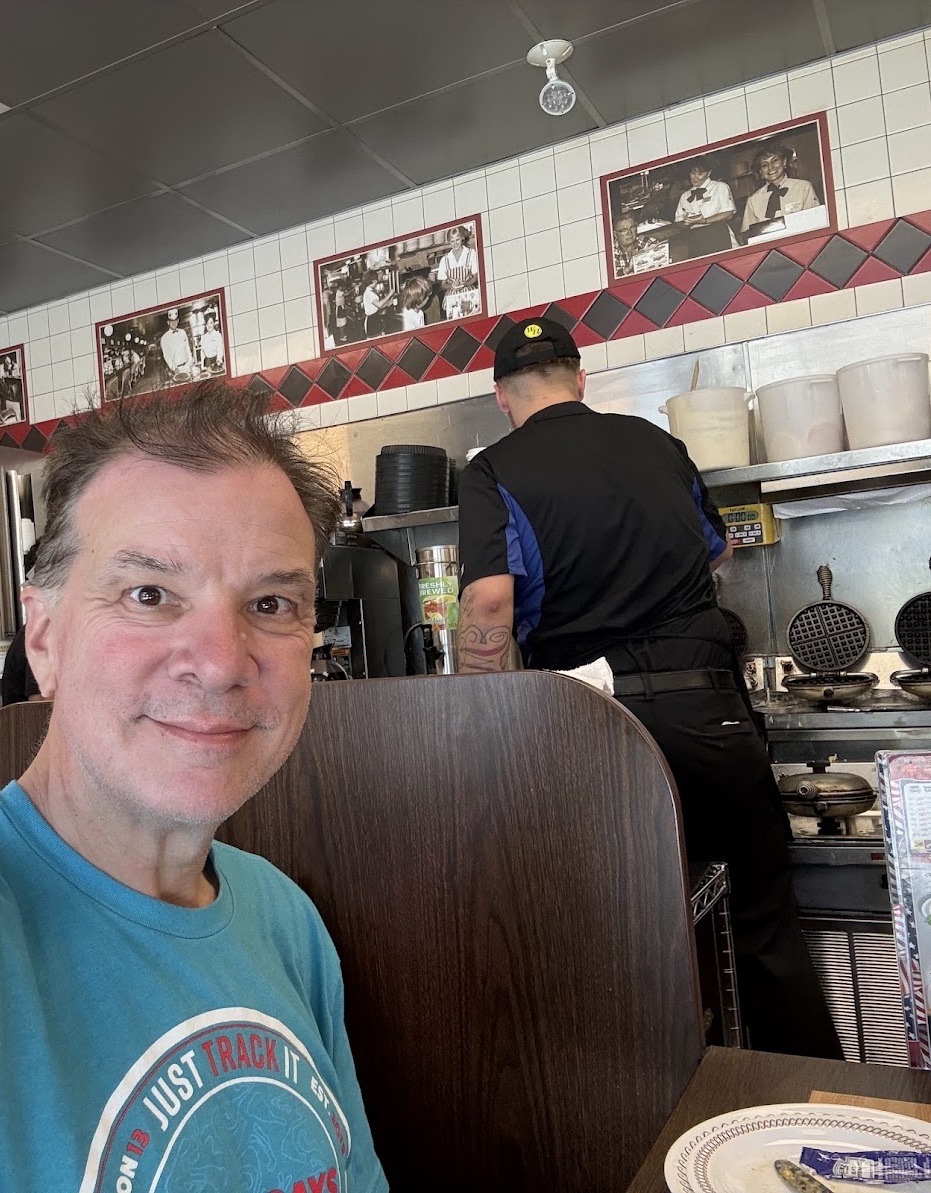 Sunday, early lunch at the Waffle House between sessions
