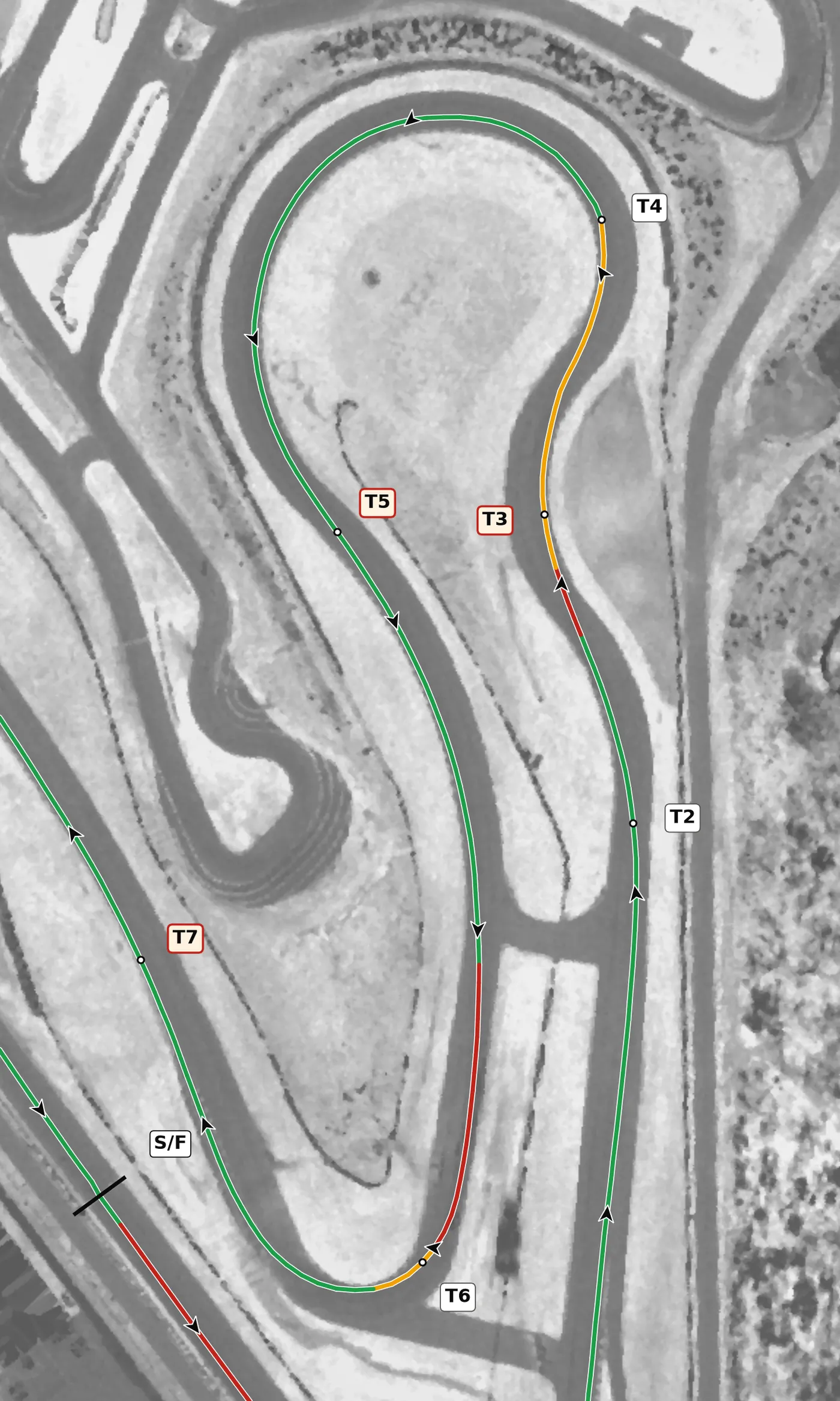 Atlanta MP T5 race line close-up: Off camber at the apex (−1.5%), and the road falls 10 m from the apex to the exit.