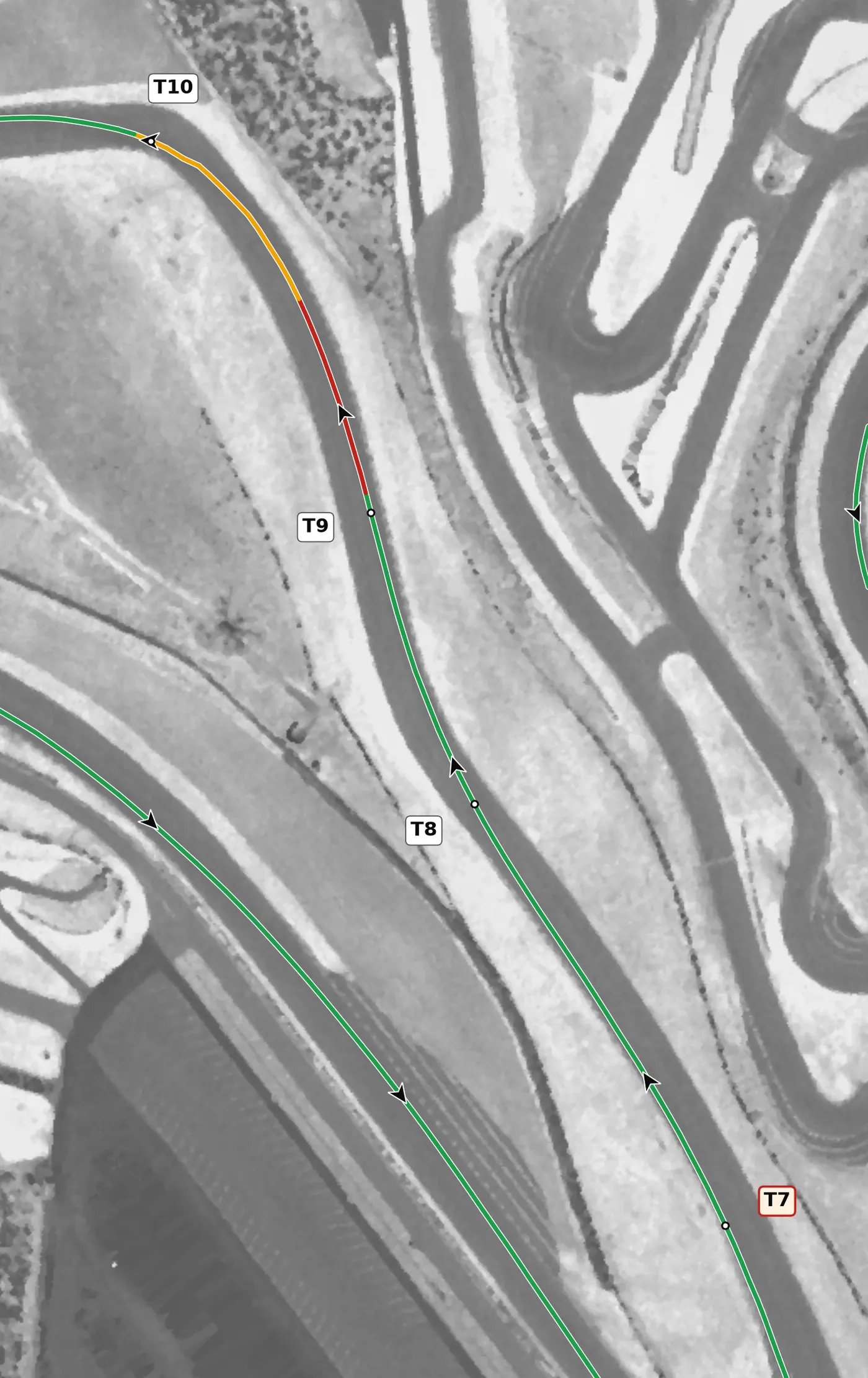 Atlanta MP T9 race line close-up: Barely a direction change (2.6° net): a bend, not a corner.