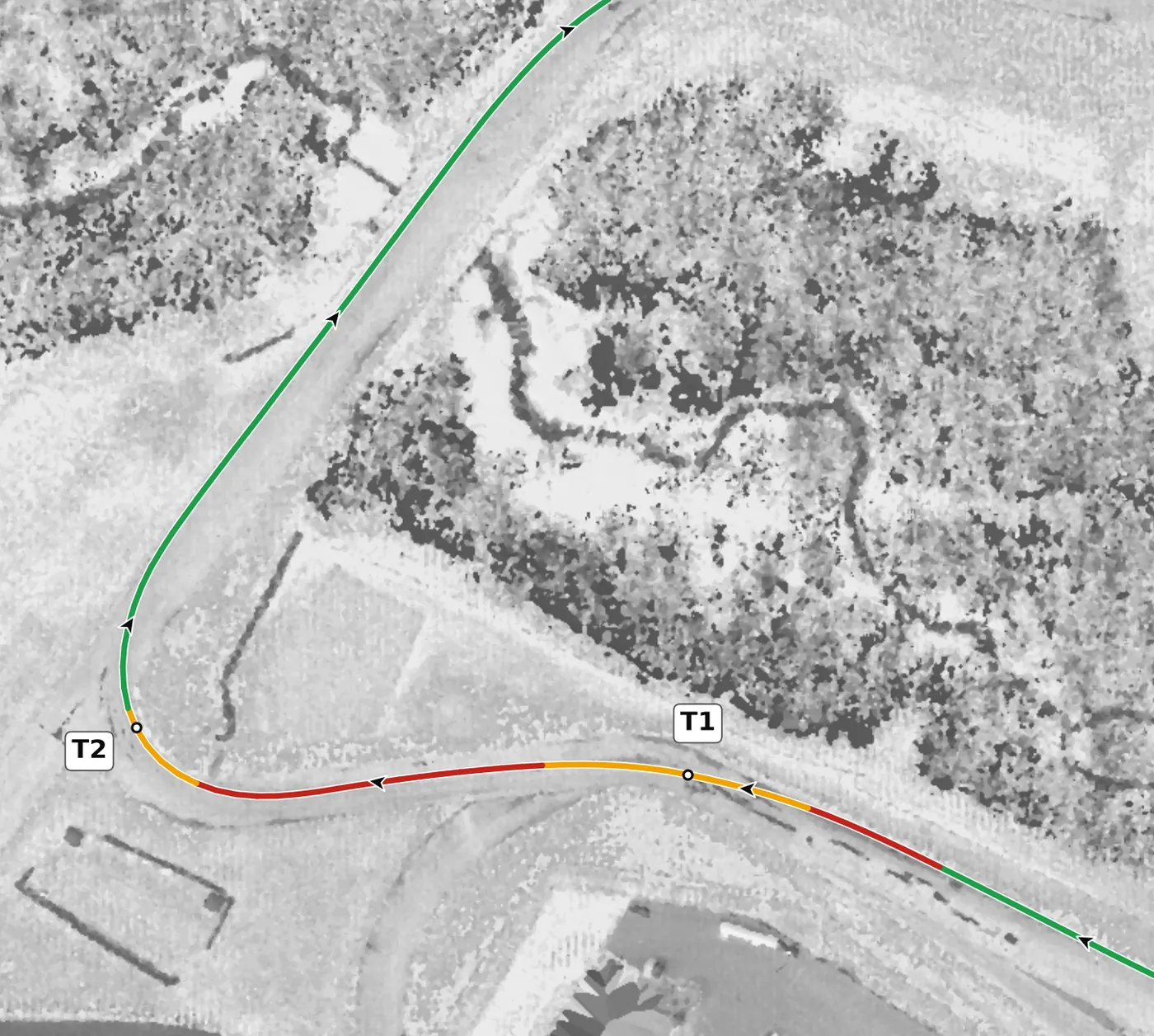 Autobahn (North) T2 race line close-up: Flat across at the apex (−0.1%): the one North corner without banking. Drops 1.3 m on the exit.
