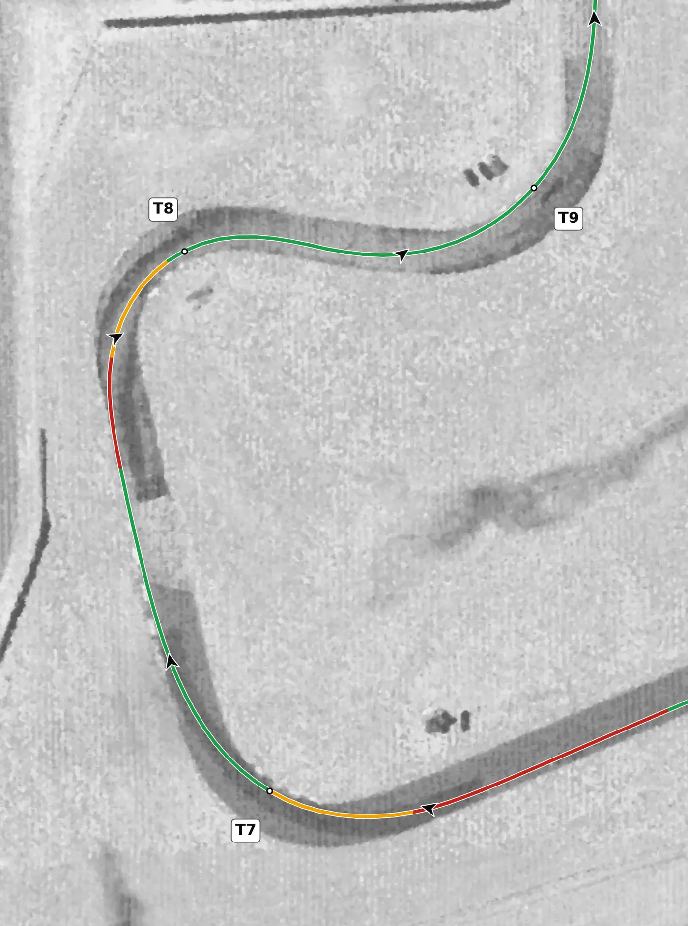 Autobahn (South) T8 race line close-up: Banked +2.8% at the apex.