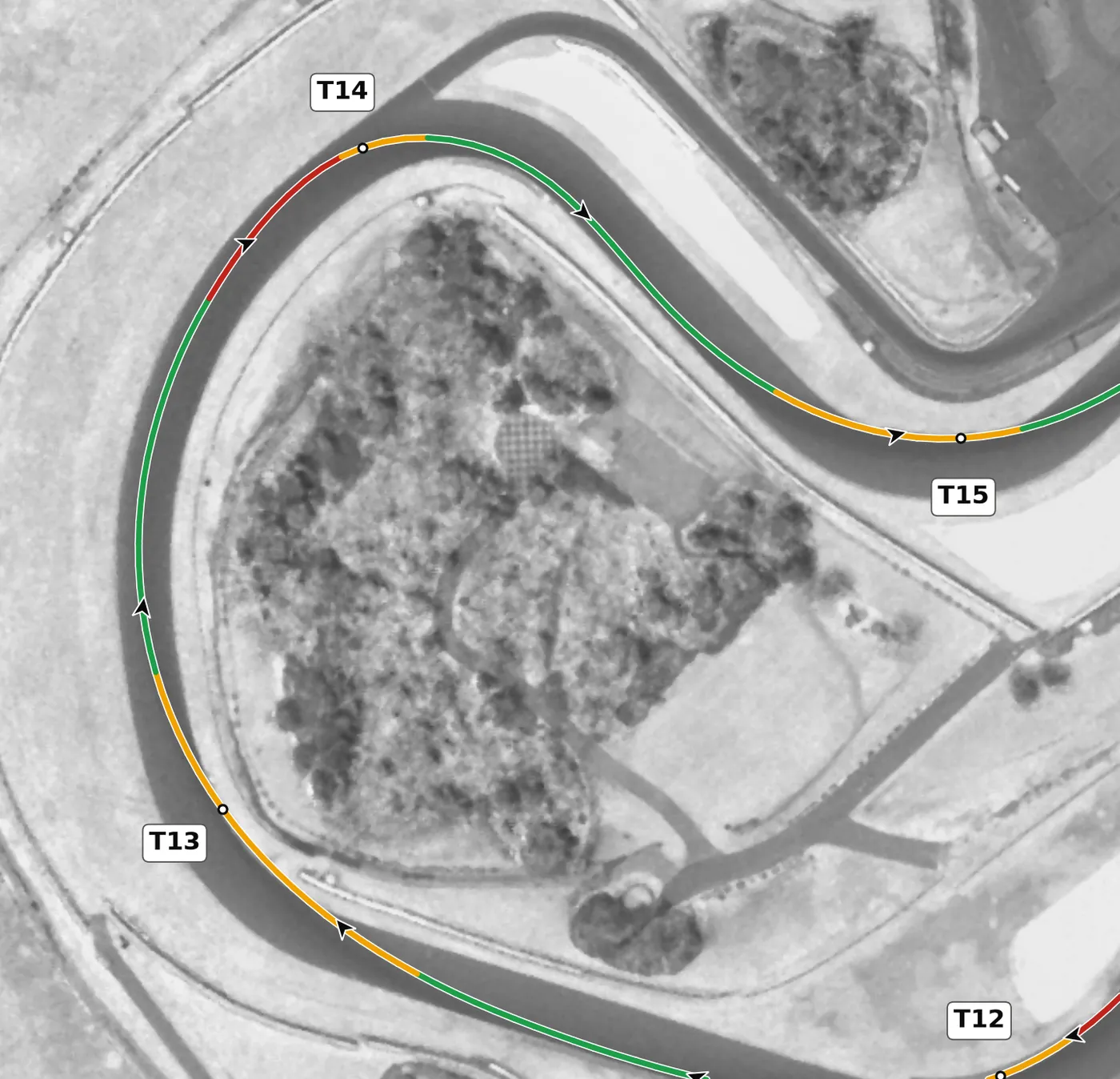 Barber T14 race line close-up: Banked about 7.5% at the apex.