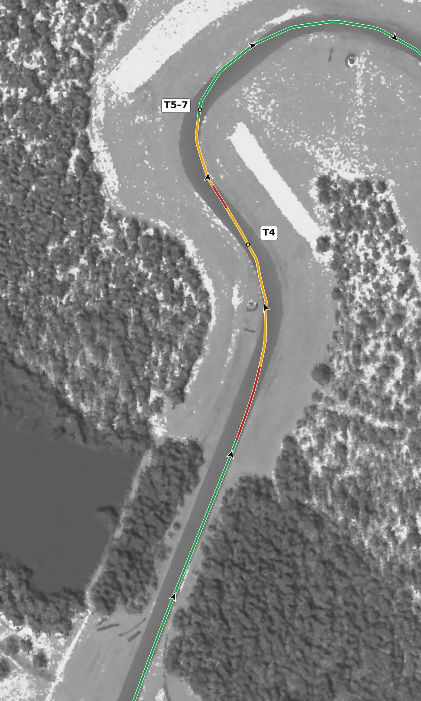 CMP T4 race line close-up: The climb starts here: +4.0% at the apex, 2.9 m up from entry to apex.
