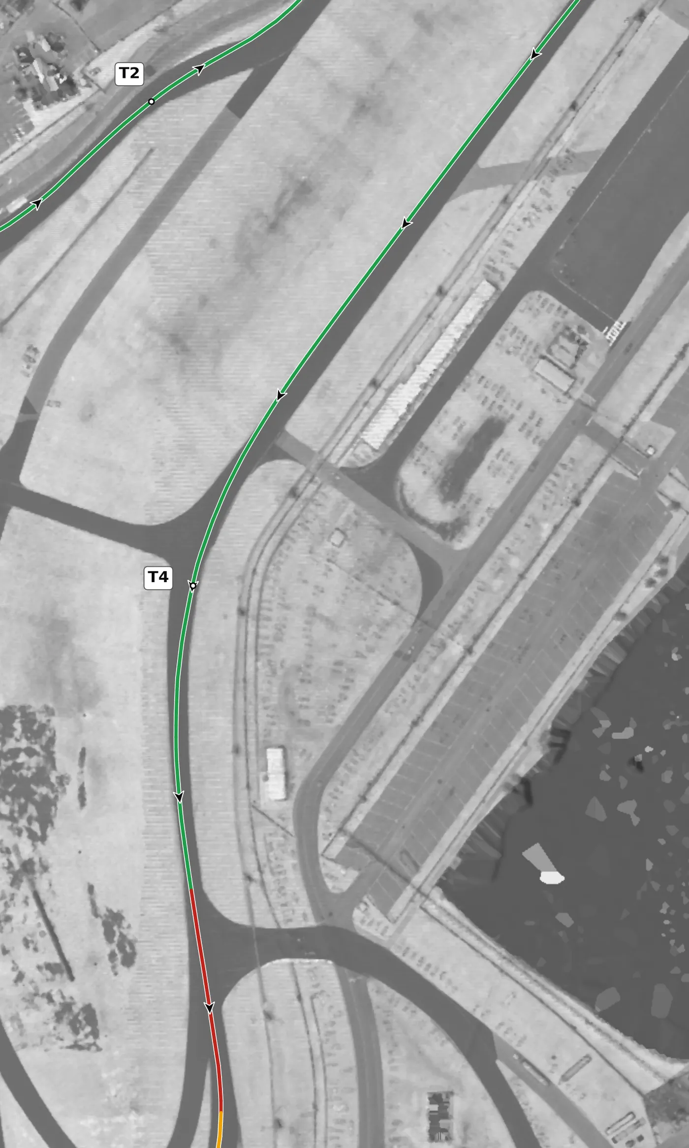 Daytona (road course) T4, the Kink race line close-up: +2.5% on camber and 13 m wide.