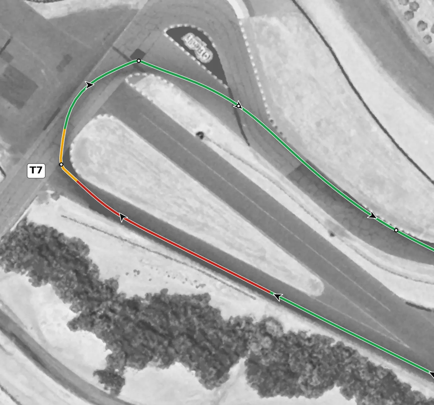 Sonoma Raceway T7 race line close-up: The two tightest apexes on the lap, both banked (+3.7% and +4.2%).