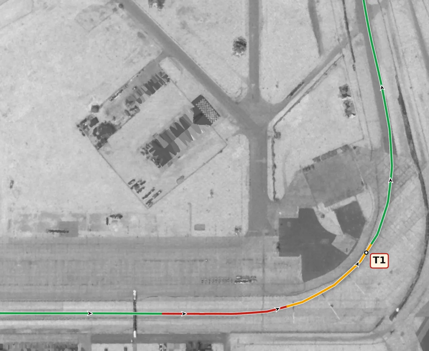 Sebring T1 race line close-up: Off camber at the apex (−0.6%).