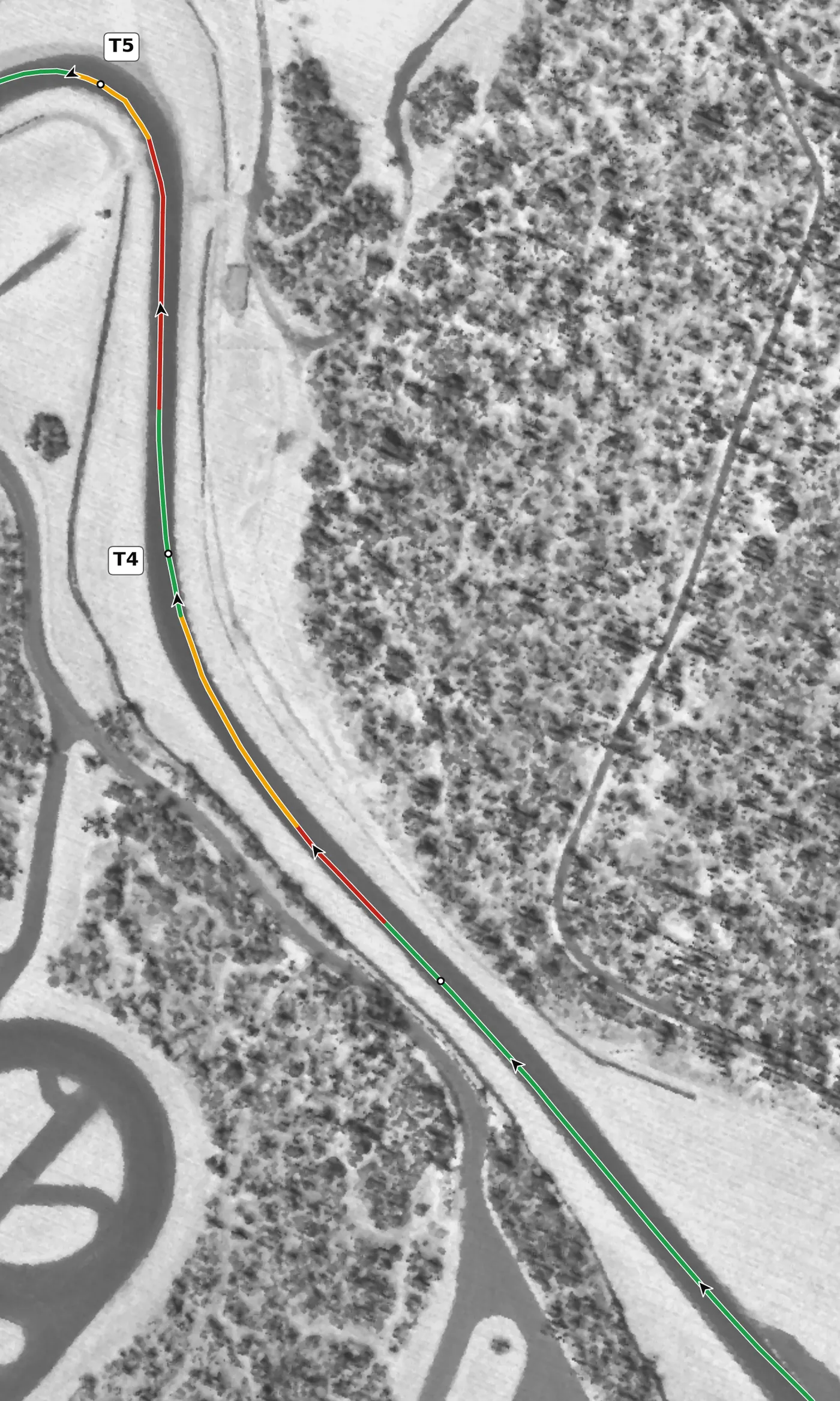 Summit Point T4 race line close-up: Entered at −4.1%, the second-steepest descent on the lap, and banked +3.7%.
