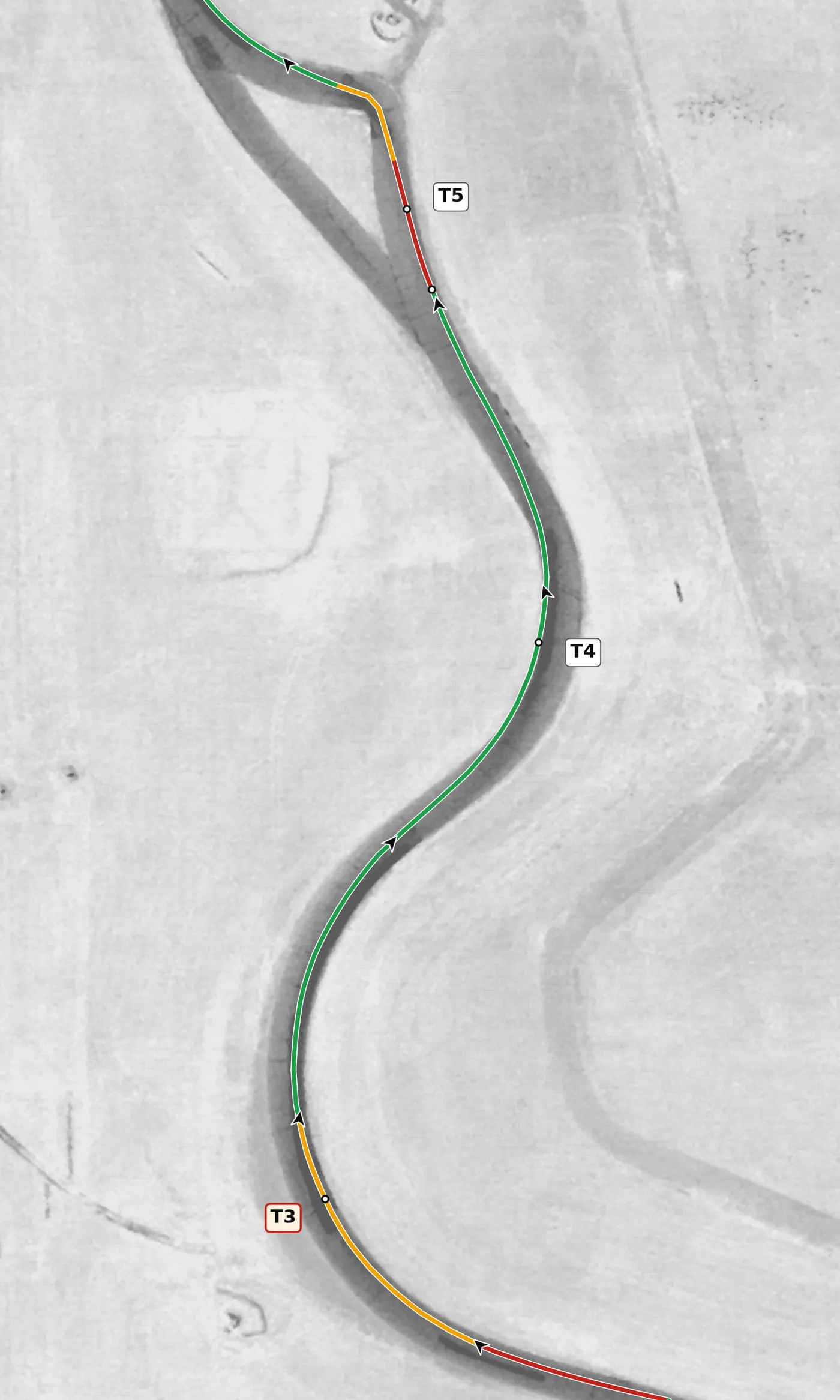 Thunderhill (East) T4 race line close-up: On camber (+3.4%); the climb to the Cyclone starts on the exit.