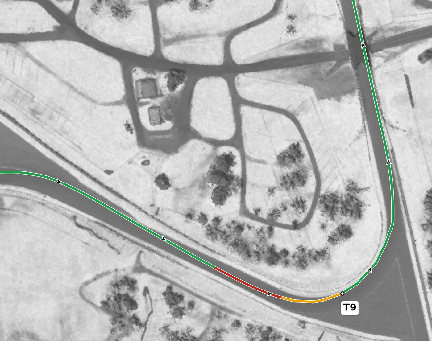Watkins Glen T9 race line close-up: Climbs 5 m into the apex at +3%; the least banked corner in the Boot (+3.7%).